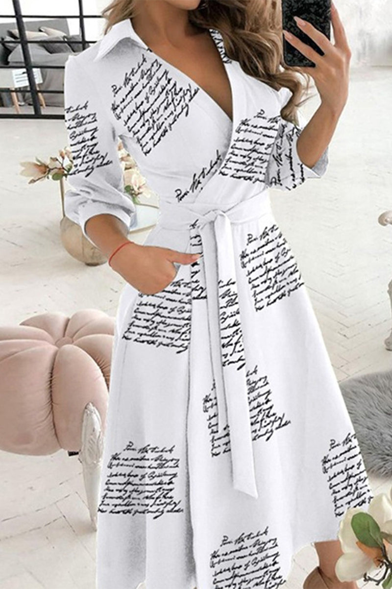 Vestidos elegantes de corte A con cuello vuelto y estampados