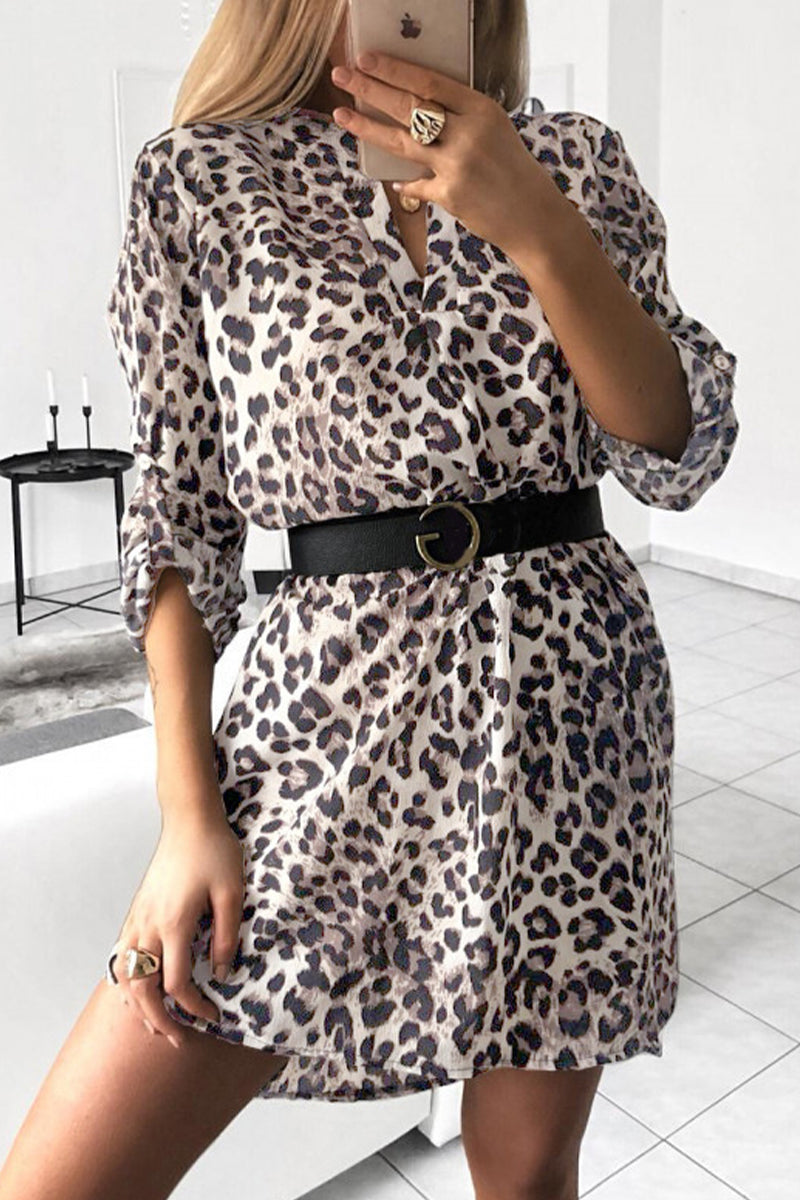 Elegante vestido irregular con cuello en V y estampado animal sin cinturón (6 colores)
