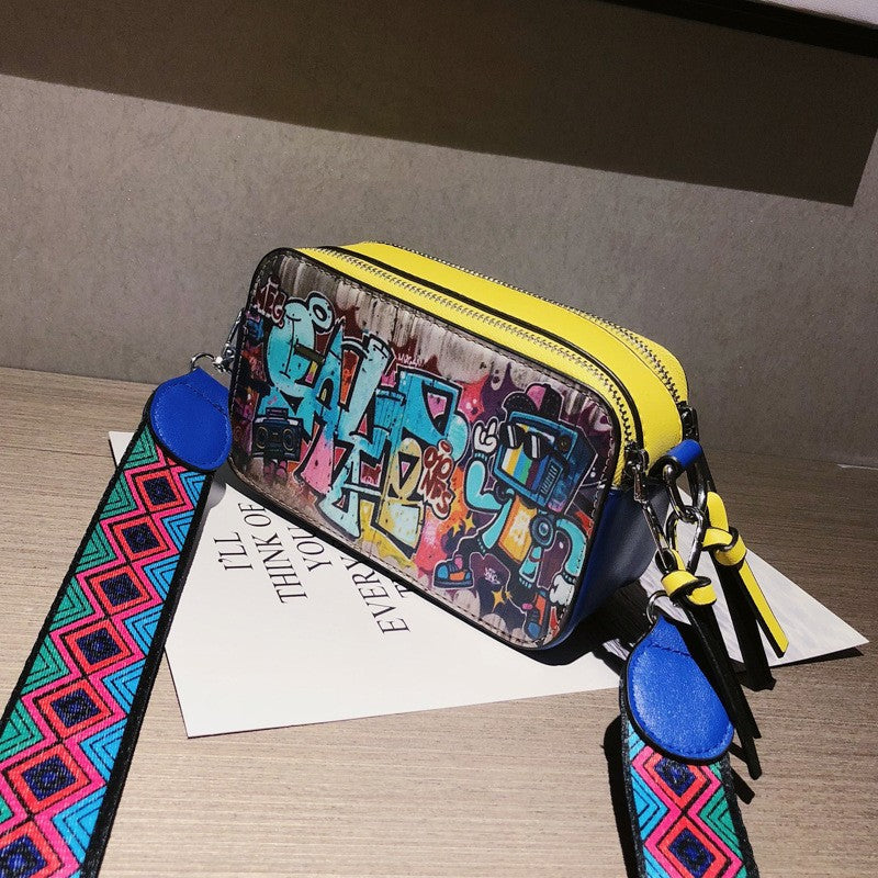 Bolsos casuales con parches de grafiti