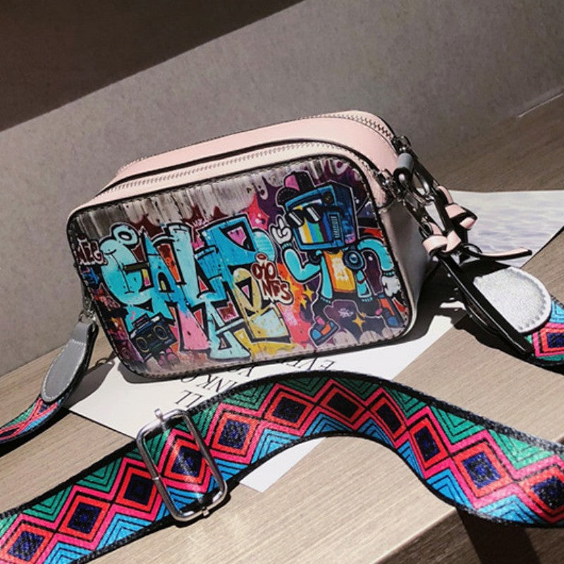 Bolsos casuales con parches de grafiti