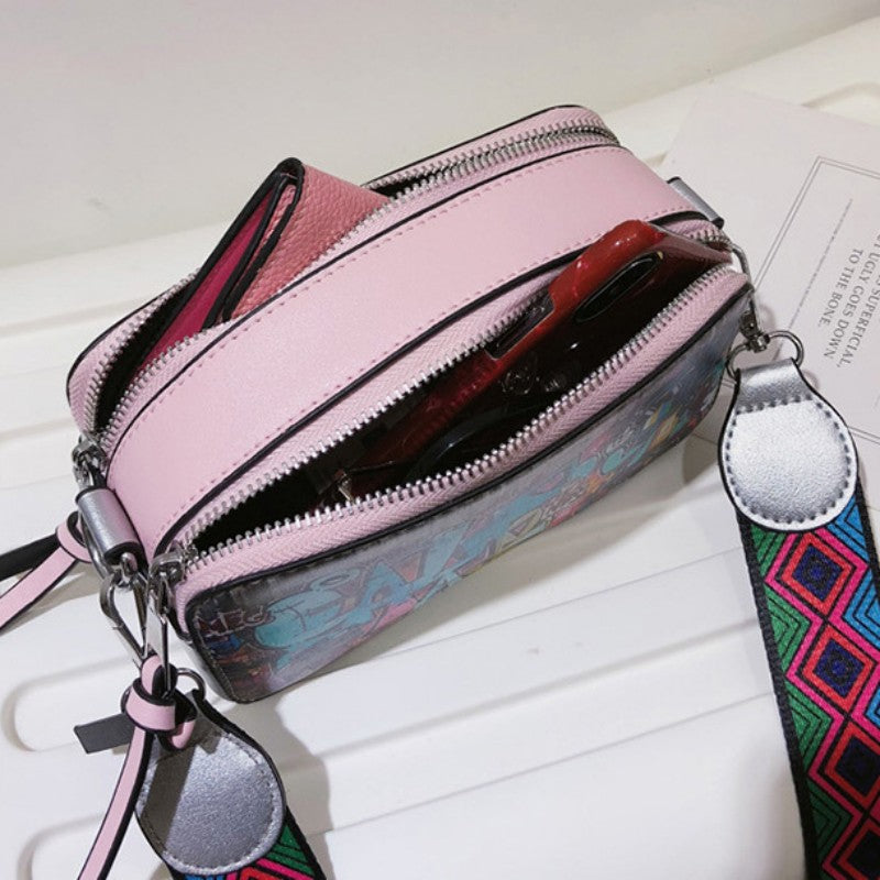 Bolsos casuales con parches de grafiti