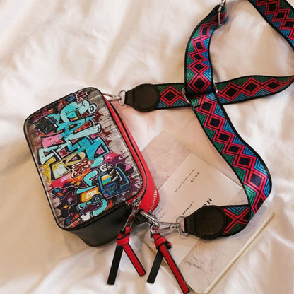 Bolsos casuales con parches de grafiti