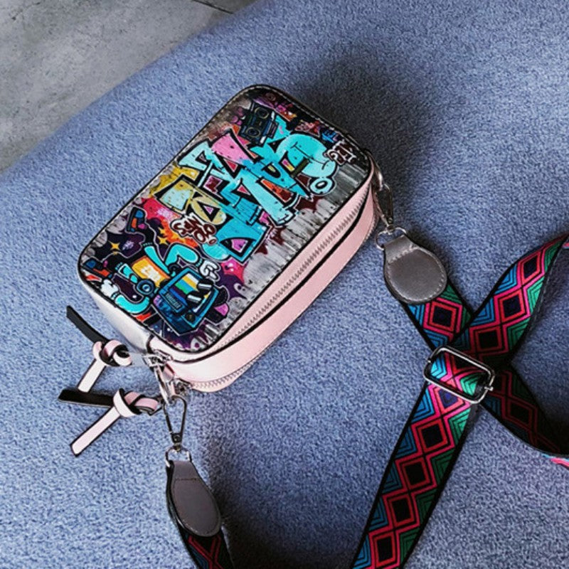 Bolsos casuales con parches de grafiti