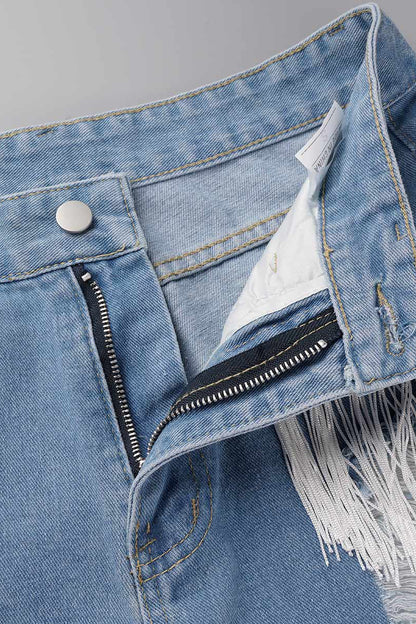Shorts vaqueros rectos, rasgados y con borlas lisas de estilo informal y sencillo