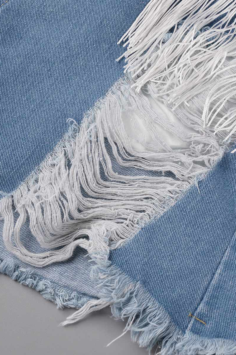 Shorts vaqueros rectos, rasgados y con borlas lisas de estilo informal y sencillo