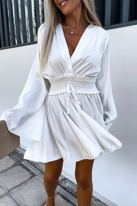 Vestidos casuales de vacaciones con cuello en V y frenillo liso en forma de A