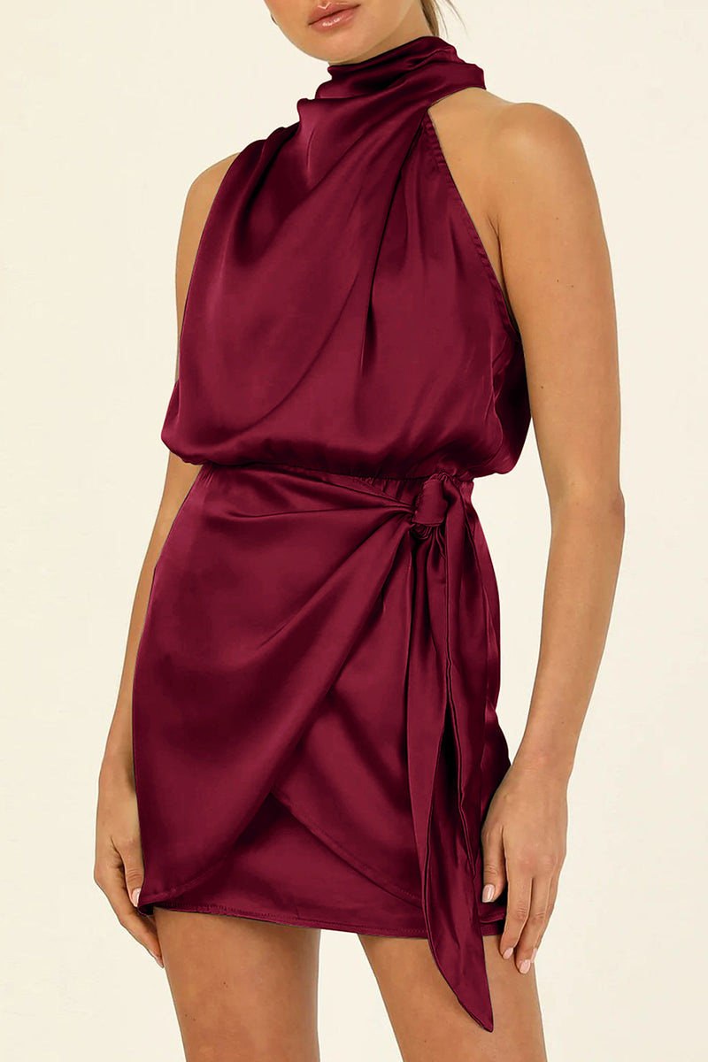 Vestidos elegantes de celebridades con cuello halter, línea A y pliegues sólidos