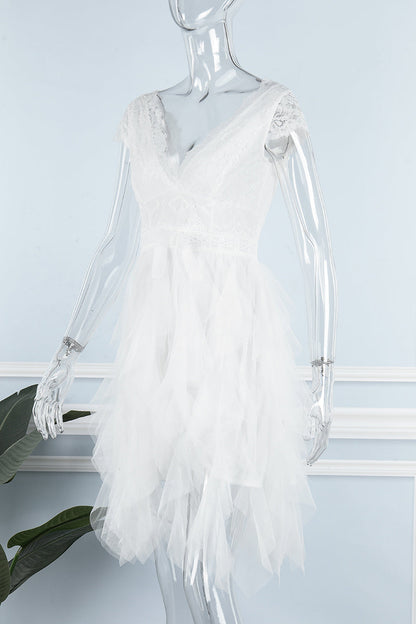 Vestido elegante de malla lisa con escote en V irregular (3 colores)