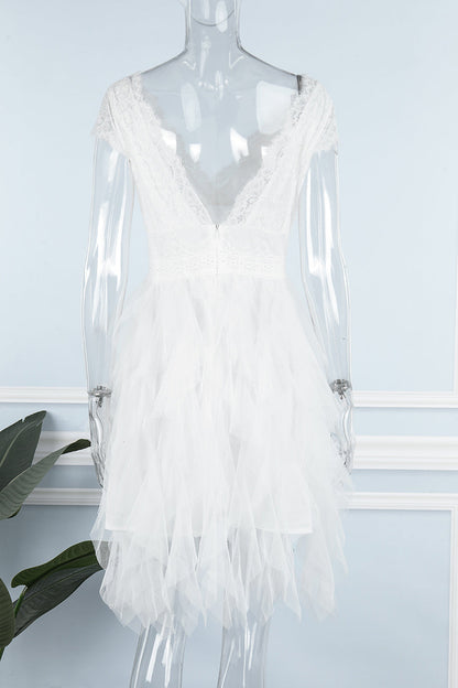 Vestido elegante de malla lisa con escote en V irregular (3 colores)