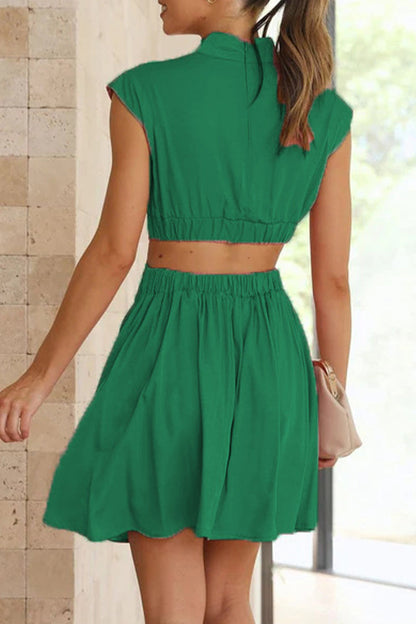 Vestidos elegantes y dulces con falda de cintura alta, cuello mandarín y rasgados.