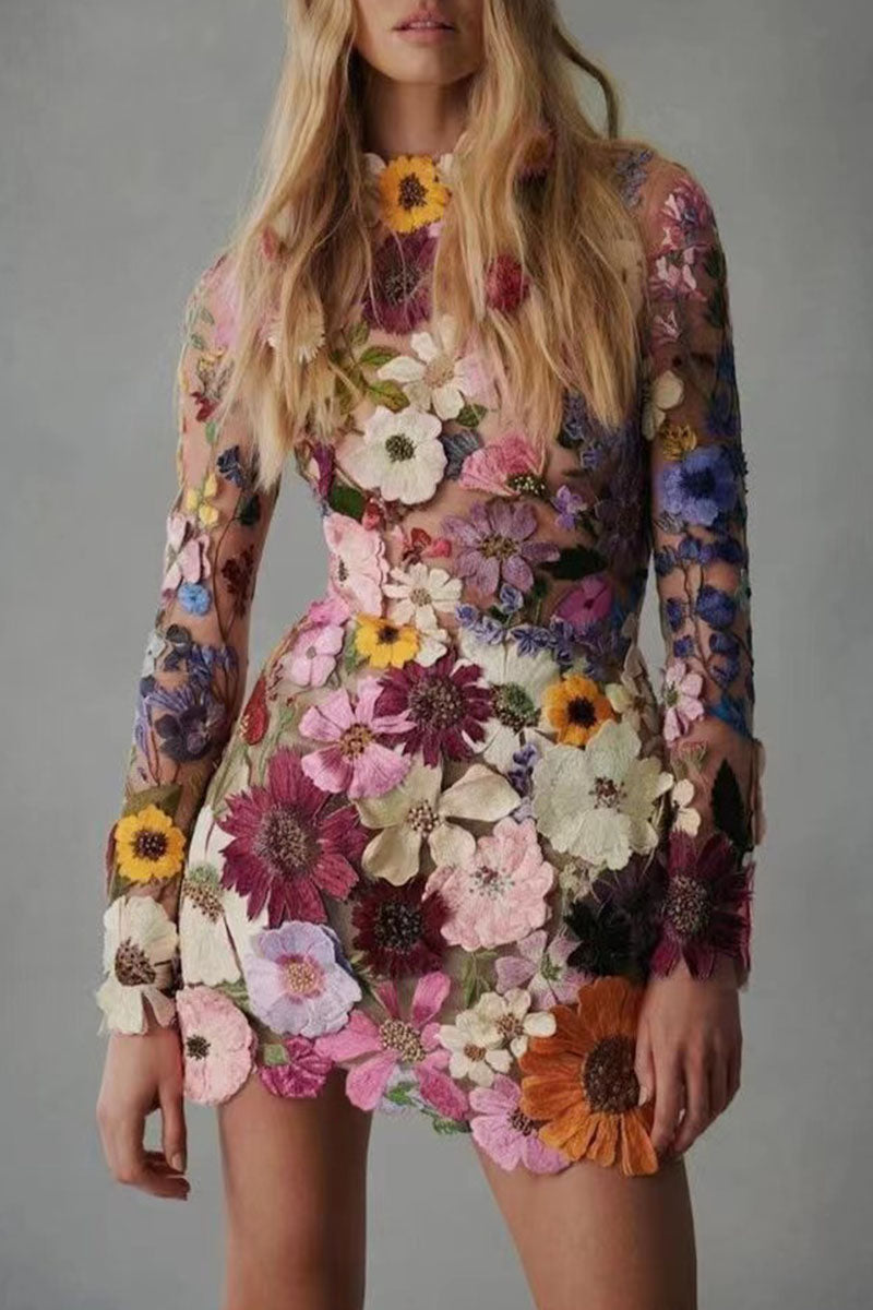 Vestidos de falda de un solo paso con cuello alto y apliques de patchwork dulces