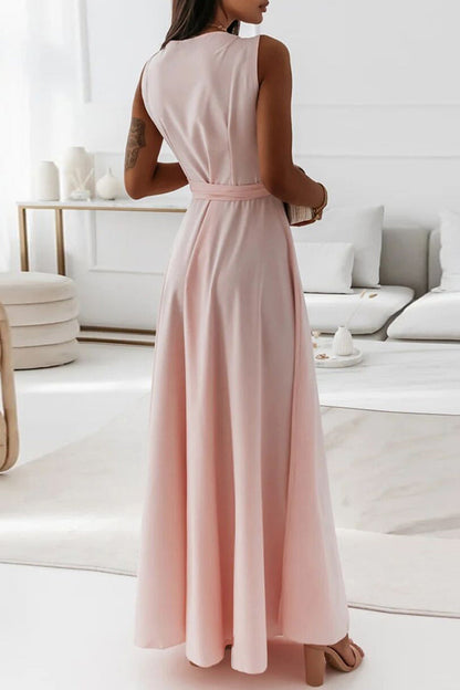 Vestidos de noche elegantes de celebridades con escote en V y cinturón liso.