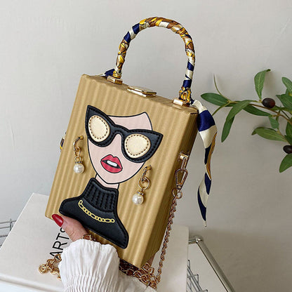 Bolsos casuales con estampado de patchwork y cadenas