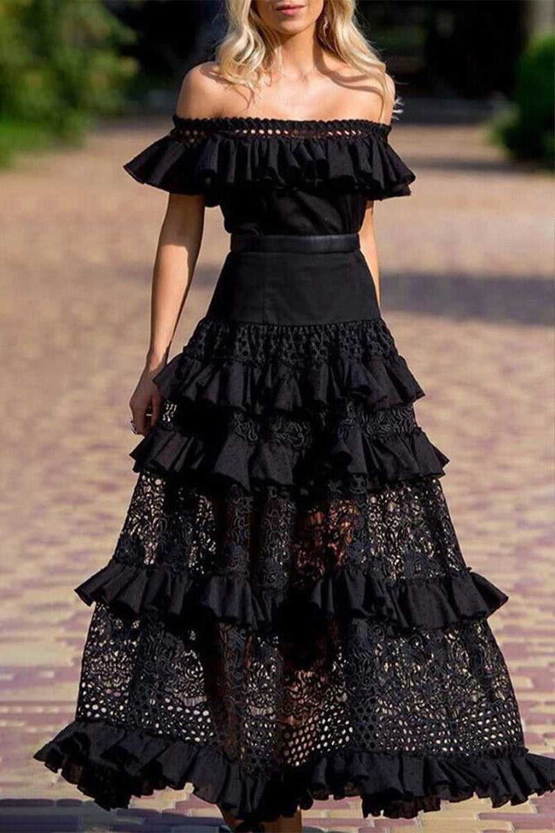 Vestidos elegantes de celebridades con encaje liso, ahuecados, sin cinturón y hombros descubiertos.