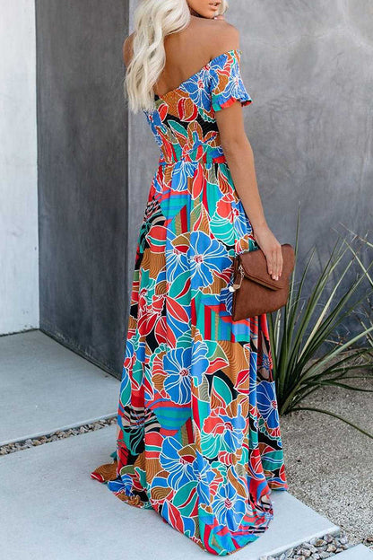Elegante vestido estampado de patchwork floral con hombros descubiertos para vacaciones