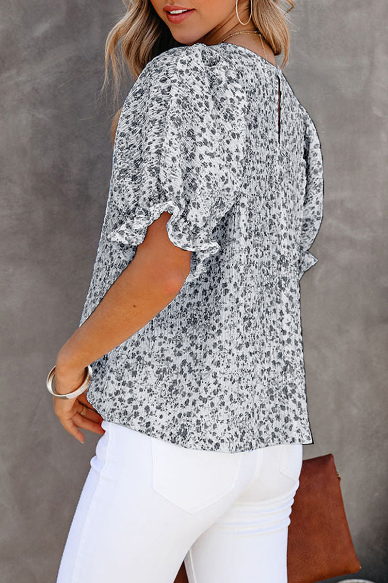 Camisetas elegantes y dulces con cuello redondo y estampado floral