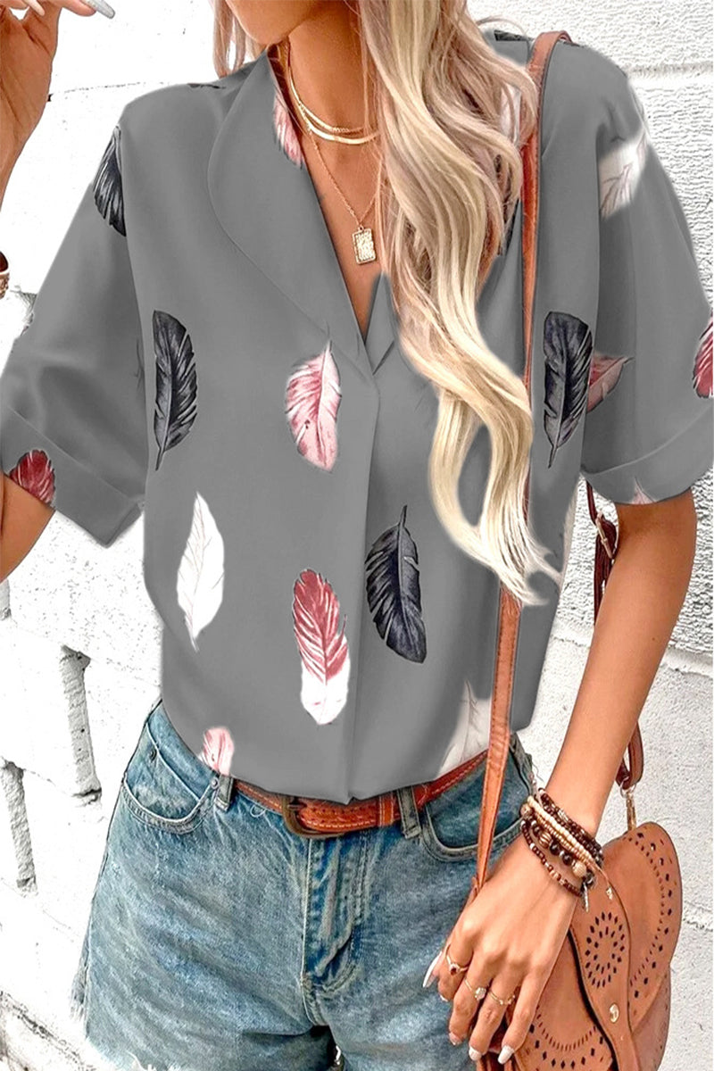 Tops casuales con cuello vuelto y estampado de patchwork