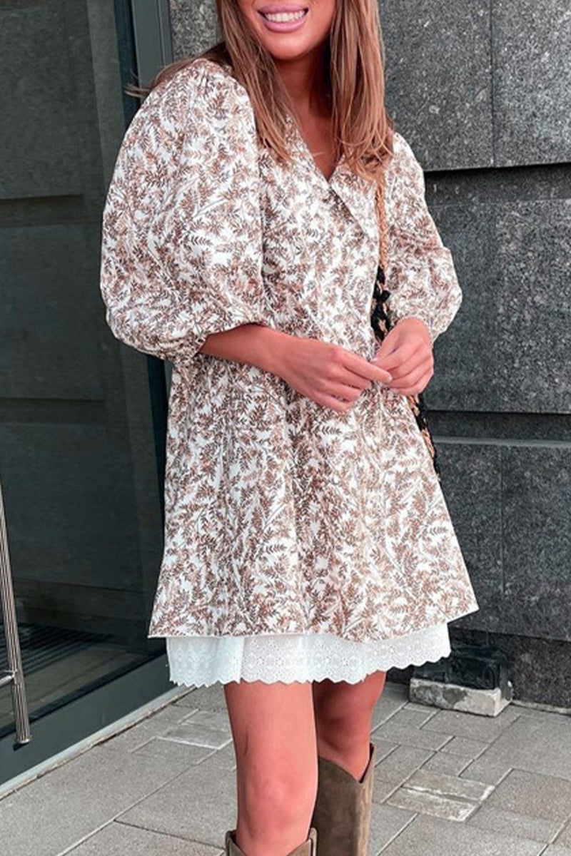 Vestidos elegantes de estilo británico con encaje floral y patchwork en forma de A