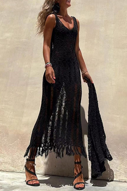 Vestido sexy con escote en V, tirantes finos y borlas sólidas