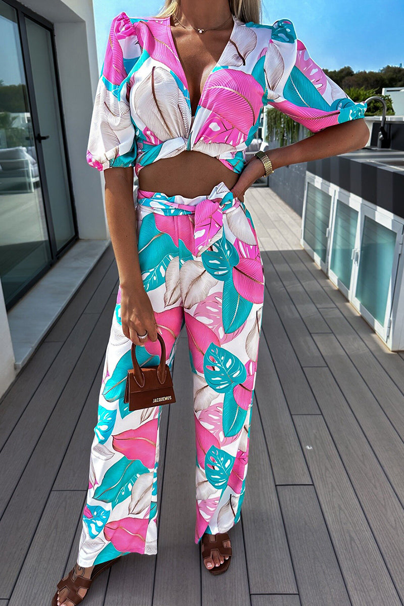 Conjunto informal de dos piezas con cuello en V, media manga y estampado floral de patchwork para calle