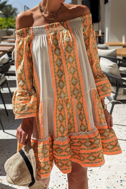 Vestidos casuales de vacaciones con hombros descubiertos y contraste de bloques de color
