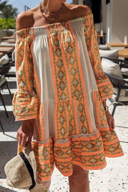 Vestidos casuales de vacaciones con hombros descubiertos y contraste de bloques de color