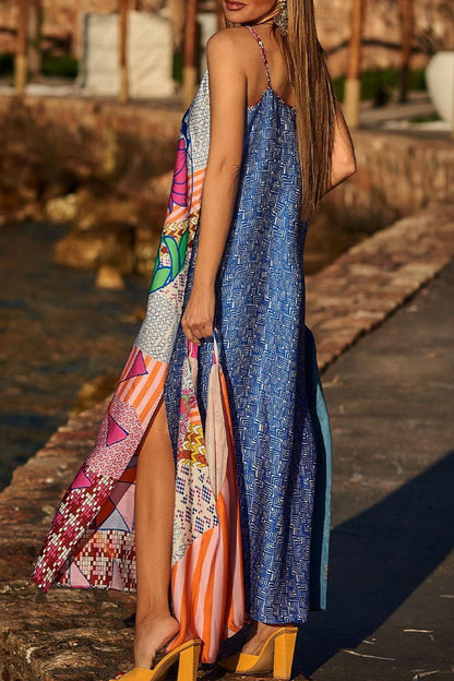 Vestido informal con escote en V y estampado en contraste