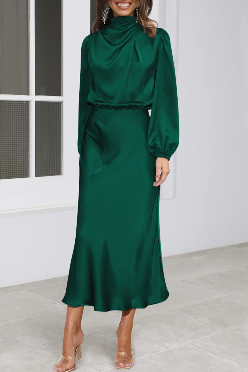 Elegantes vestidos de cuello alto con pliegues sólidos