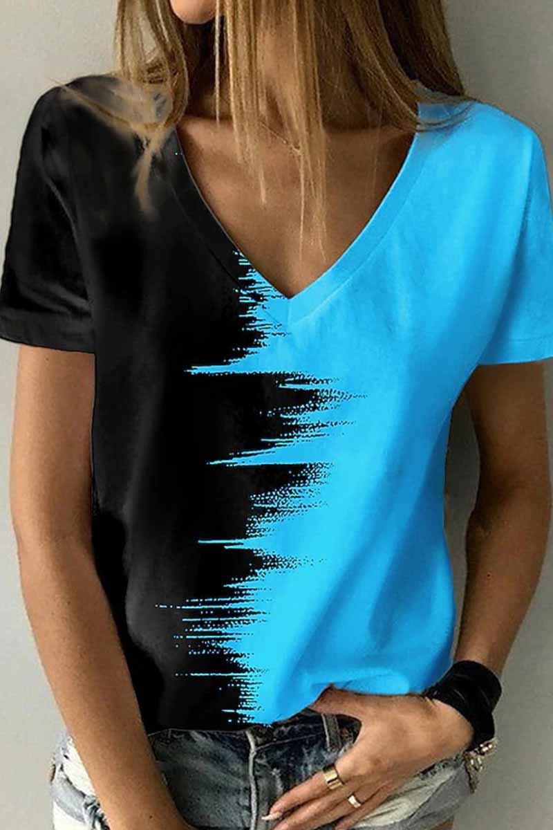 Camisetas de cuello en V con patchwork y estampado urbano
