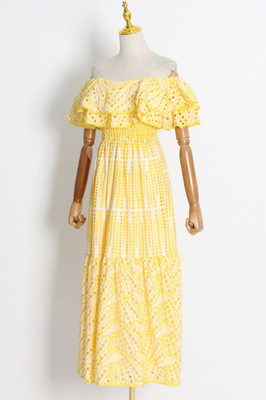 Vestido largo informal con hombros descubiertos y estampado de patchwork