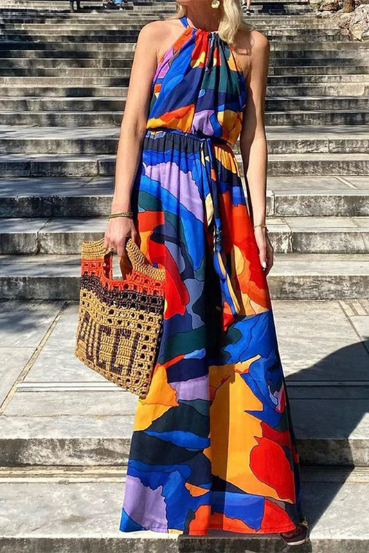 Vestido bohemio elegante con estampado geométrico y cuello halter sin mangas