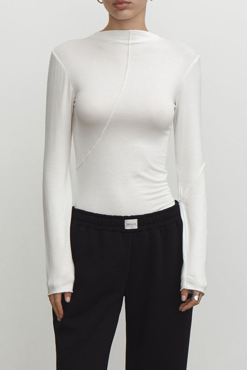 Tops casuales de cuello alto liso de media manga con simplicidad