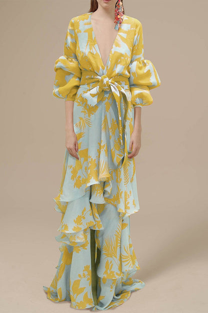 Elegante vestido irregular con cuello en V y patchwork floral