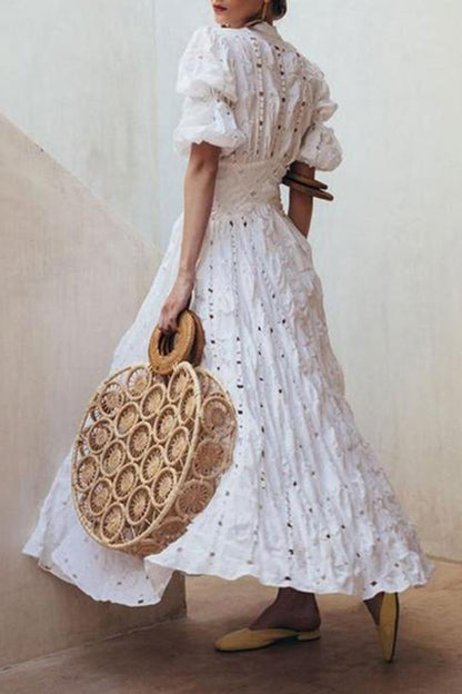 Elegante vestido de encaje liso con escote en V y falda de cintura alta