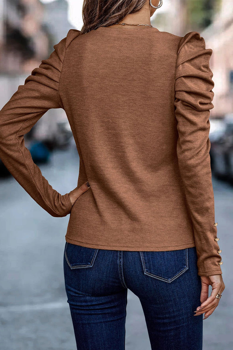 Tops casuales de cuello redondo con pliegues sólidos