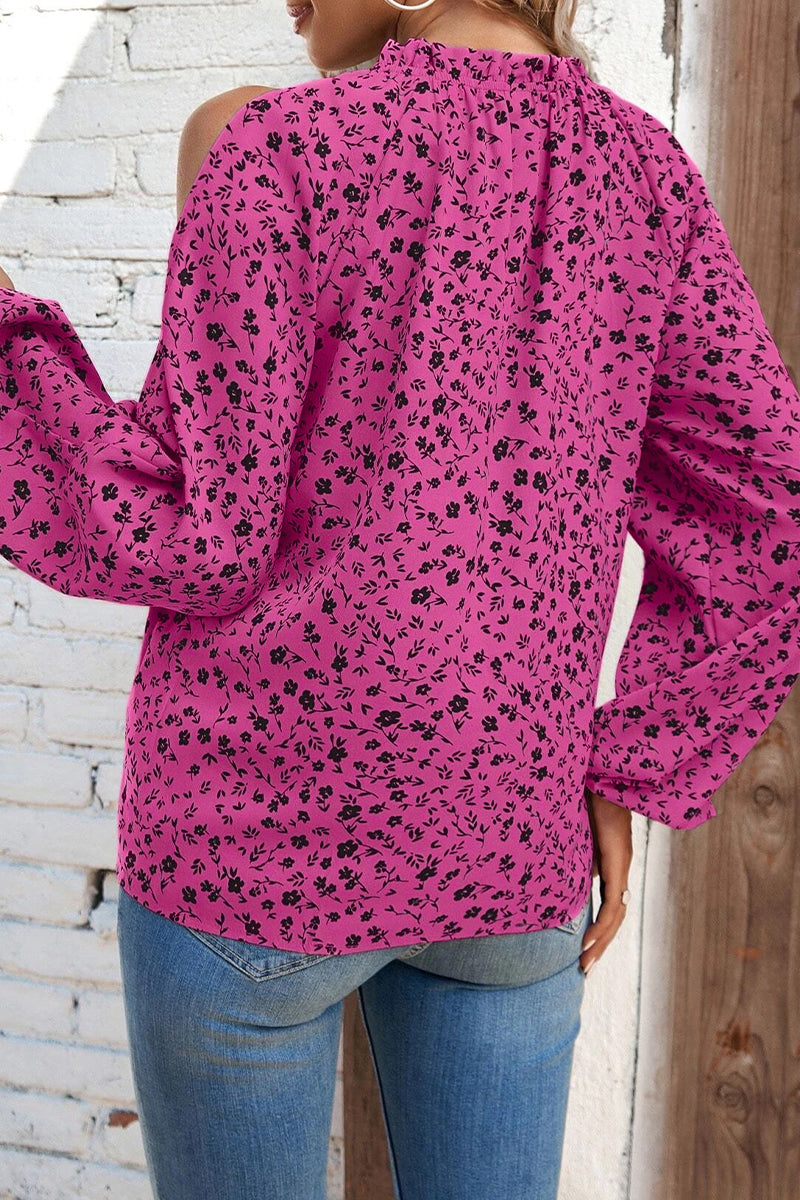 Tops de cuello redondo con patchwork y estampados dulces