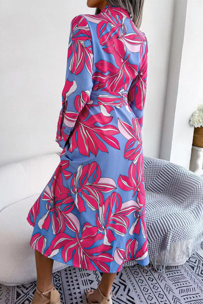 Elegantes vestidos de línea A con cuello vuelto y patchwork floral