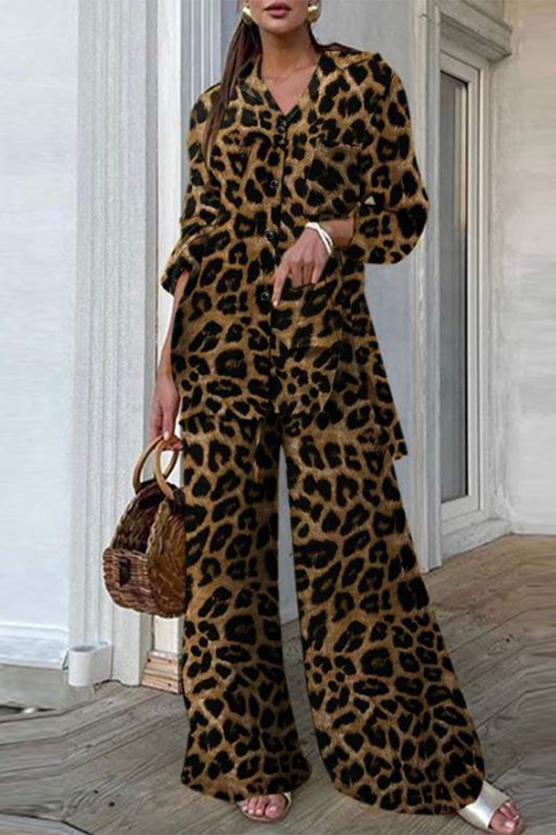 Conjunto informal de dos piezas con estampado de leopardo y cuello vuelto, manga larga (3 colores)