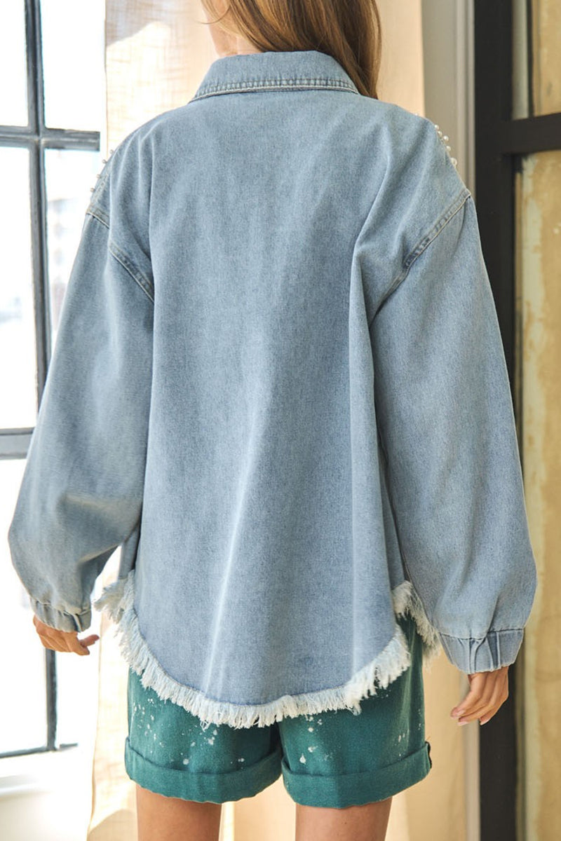 Chaqueta vaquera holgada de manga larga con cuello vuelto, borlas y abalorios de patchwork urbano