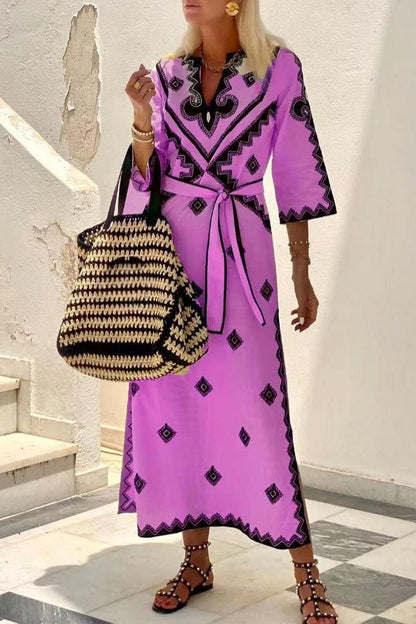 Vestido bohemio elegante con estampado geométrico y cinturón, escote en V, corte A (4 colores)
