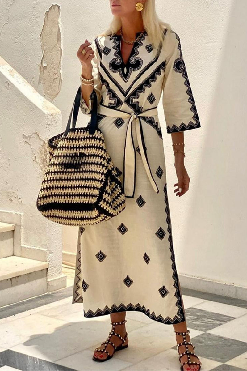 Vestido bohemio elegante con estampado geométrico y cinturón, escote en V, corte A (4 colores)