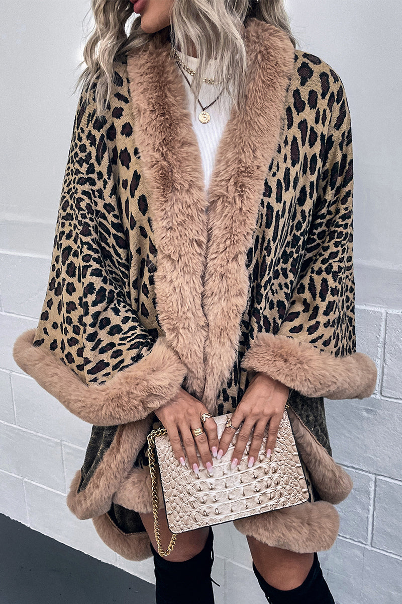 Prendas de abrigo elegantes de calle con estampado de leopardo y patchwork