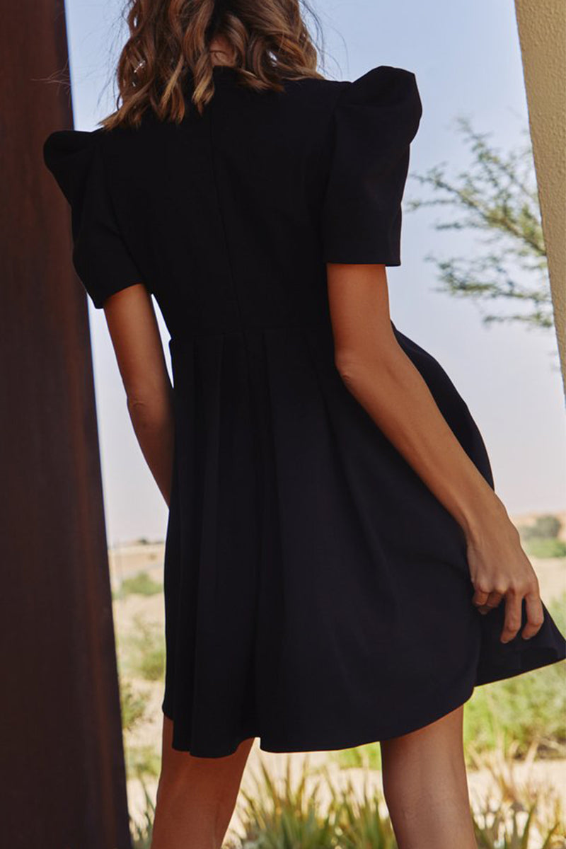 Vestido mini sexy con cuello en V y cremallera sólida