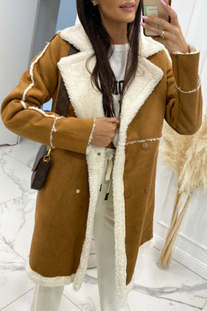 Elegante prenda exterior de cuello alto medio con bolsillos y parches sólidos