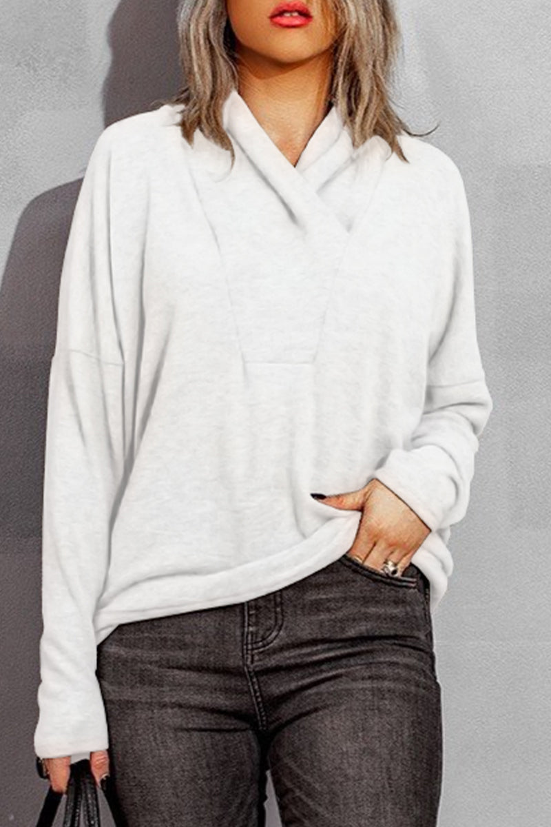 Tops casuales sencillos con cuello en V y parches sólidos