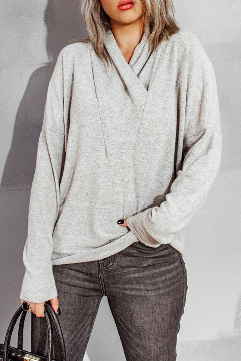 Tops casuales sencillos con cuello en V y parches sólidos