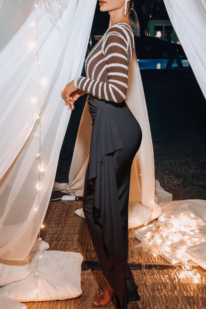 Elegante vestido de noche asimétrico transparente con cuello redondo