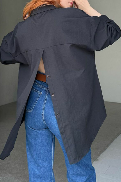 Tops de cuello vuelto con abertura y botones lisos de calle