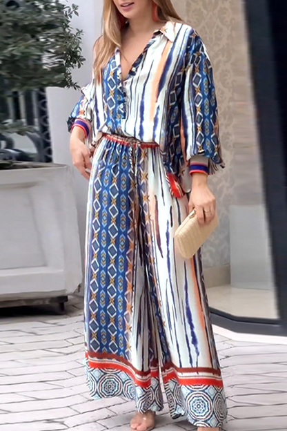 Conjunto casual de dos piezas con cuello en V y estampado geométrico