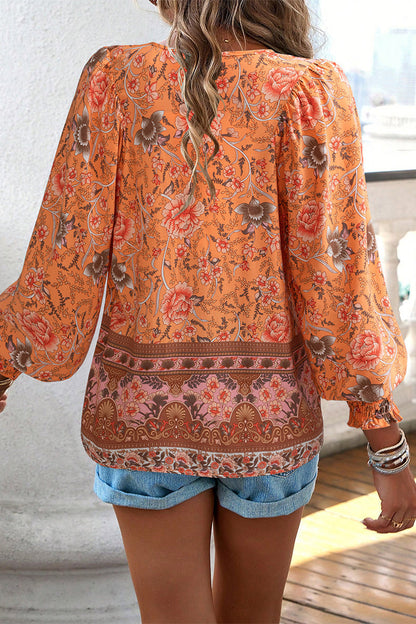 Elegantes blusas con cuello en V y estampado floral